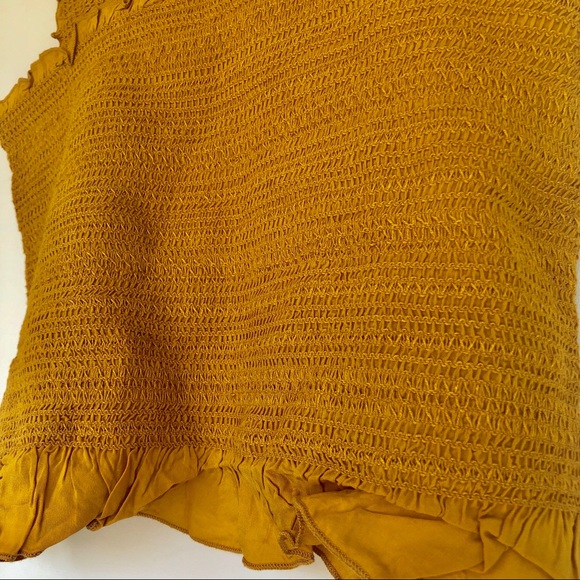 [UO] Ecoté smocked top - Picture 5 of 8